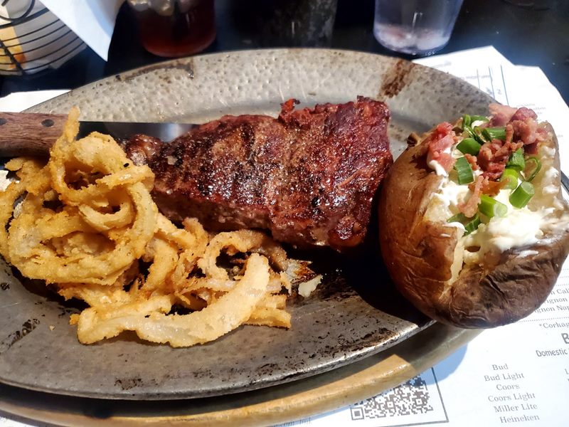 El Rancho Inn | Steak & Lobster food